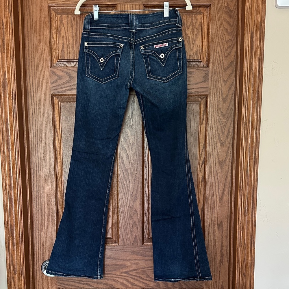 Hudson Jeans vintage low rise Dark Blue Flare Back-Pocket Detail